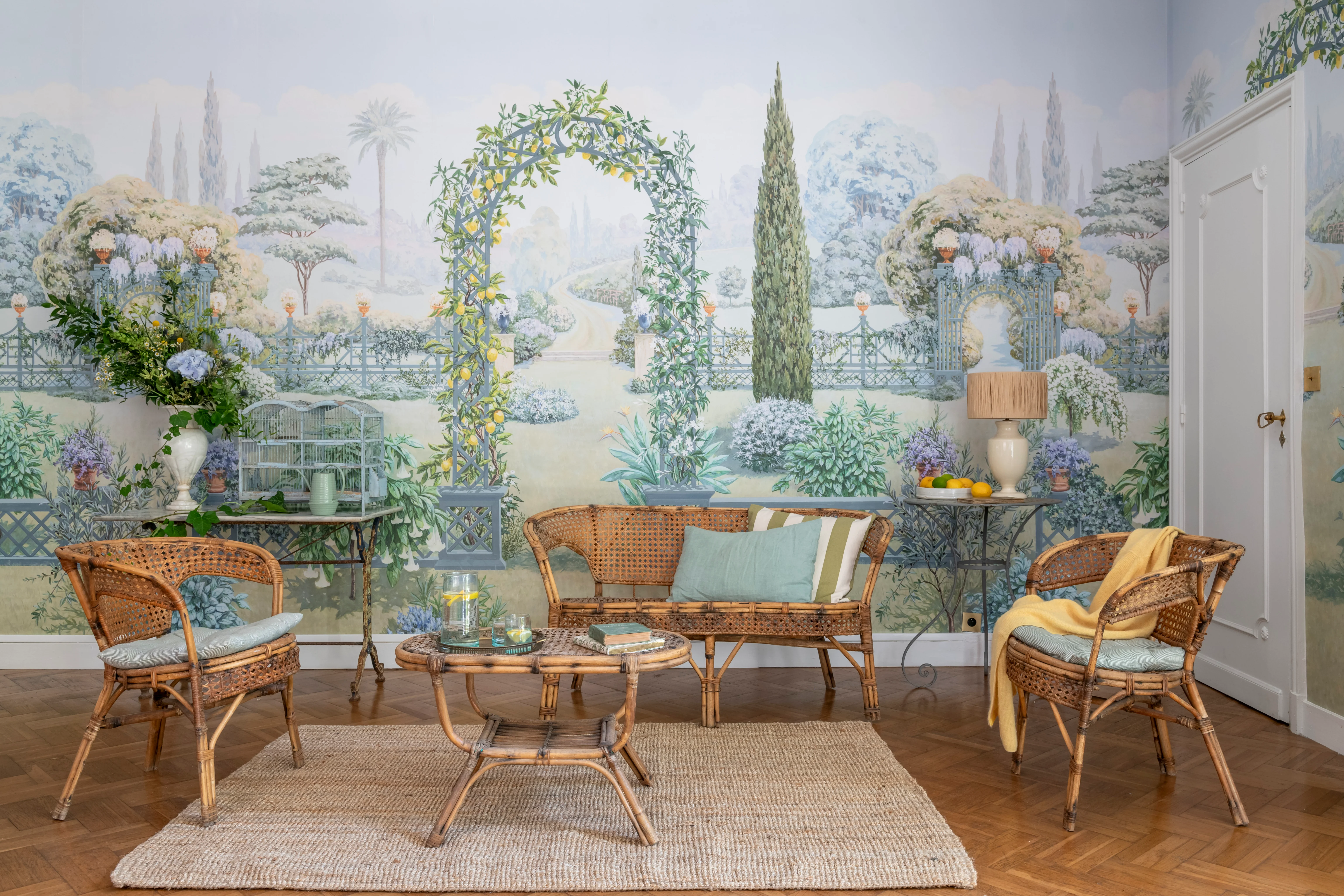 Paradis Perdu Bespoke - Image 3