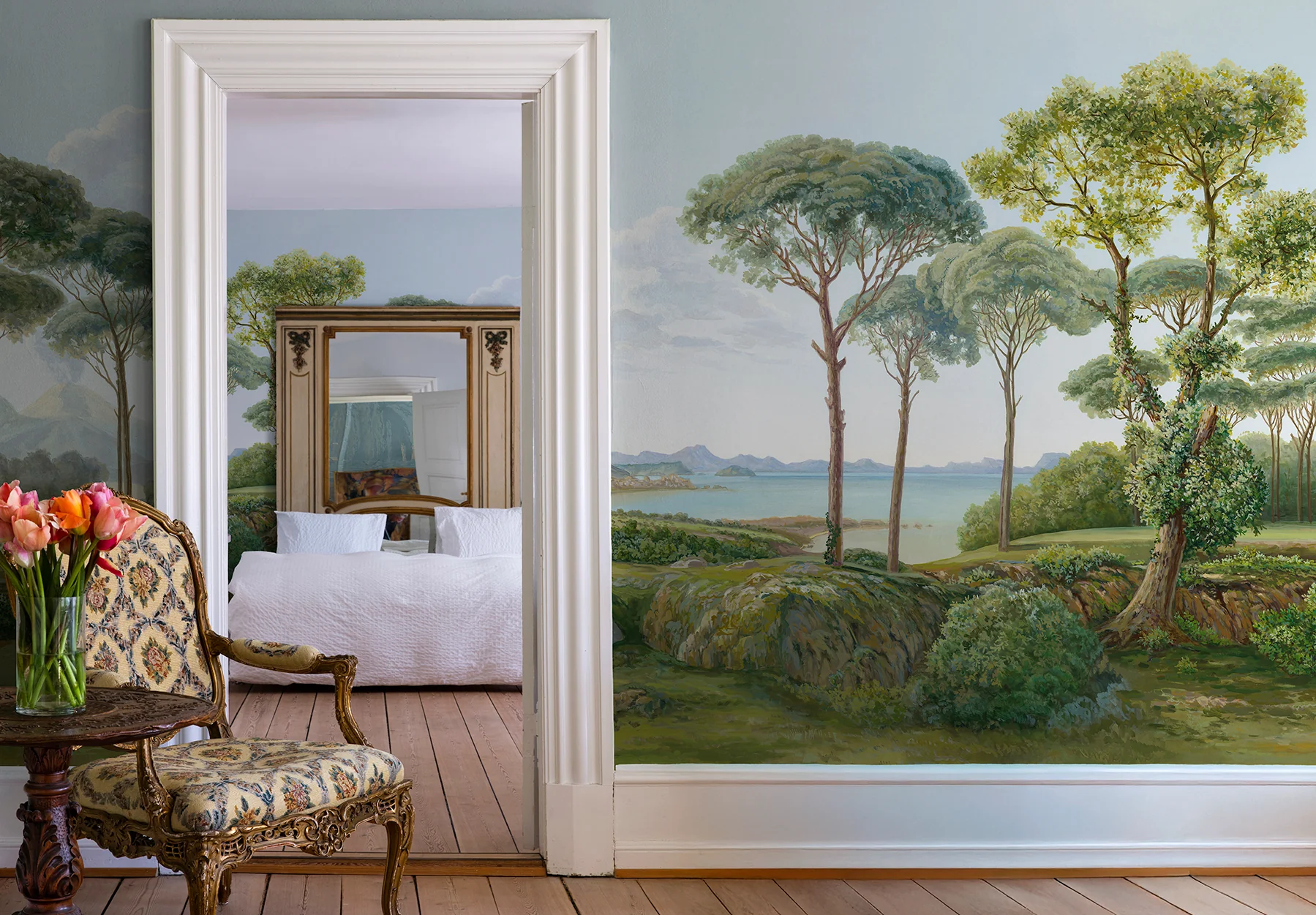 Vue de Naples Bespoke - Image 5